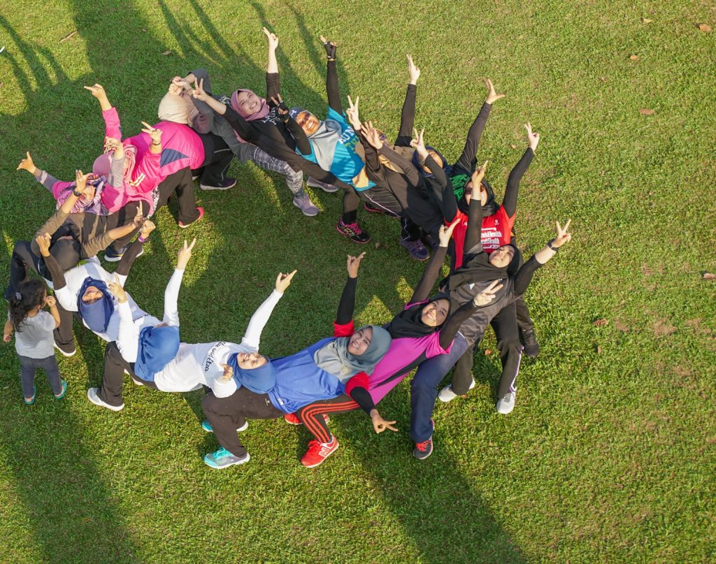 Elka Elza Likability